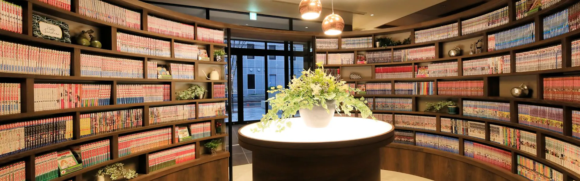 クインテッサホテル福岡天神 Comic&Books