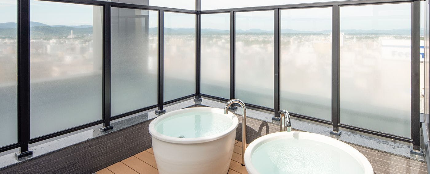 Pemandian panorama 'Air Empat Musim'