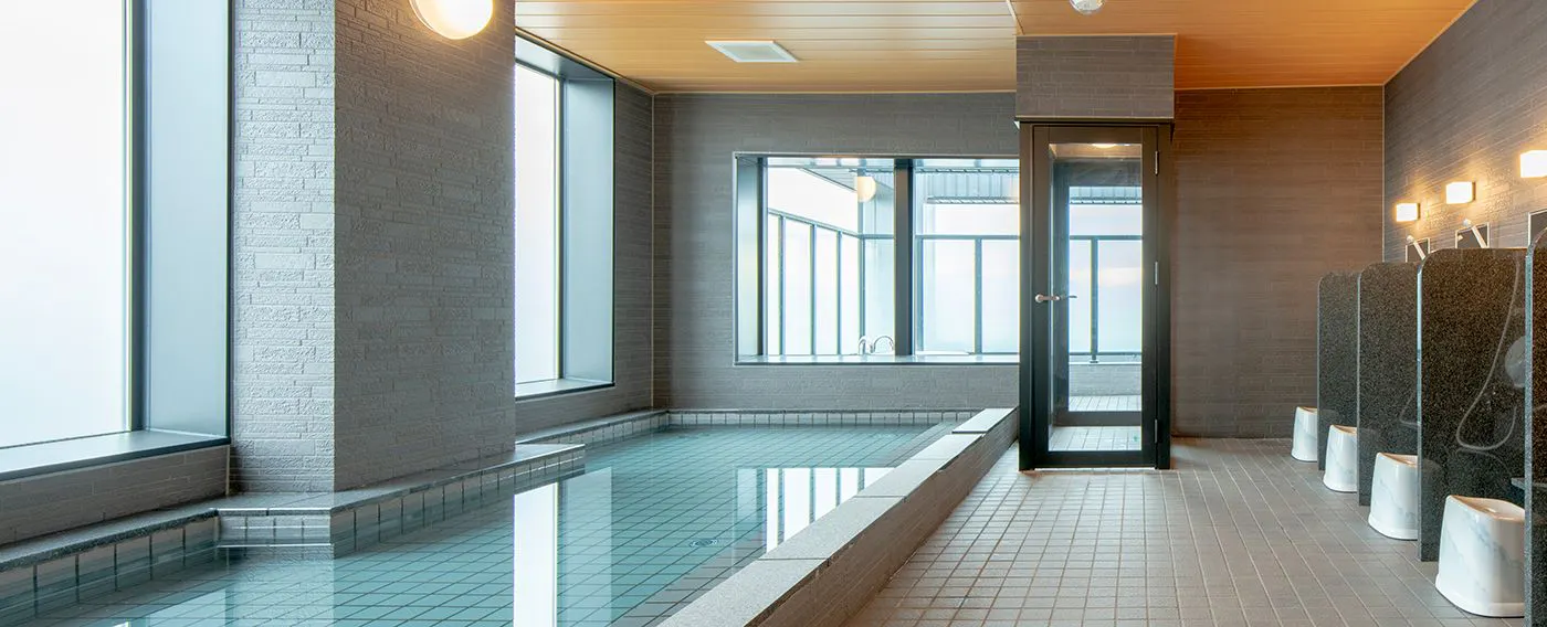 Pemandian panorama 'Air Empat Musim'