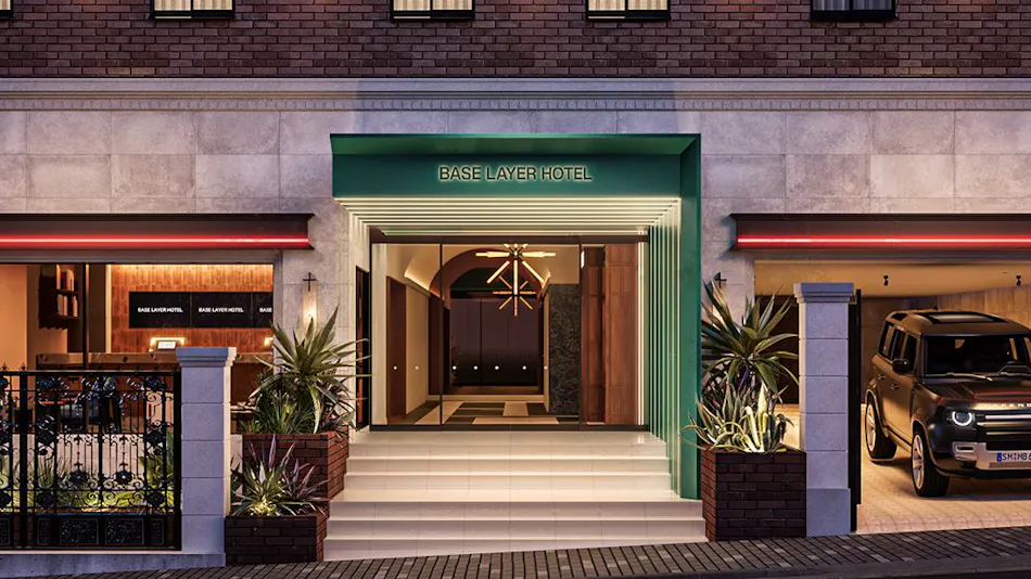 BASE LAYER HOTEL KOBE SANNOMIYA