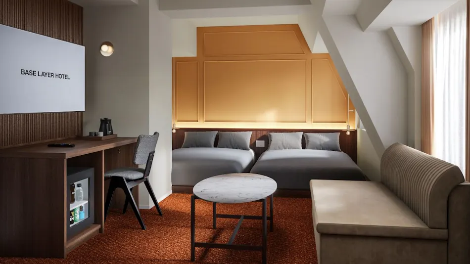 BASE LAYER HOTEL KOBE SANNOMIYA