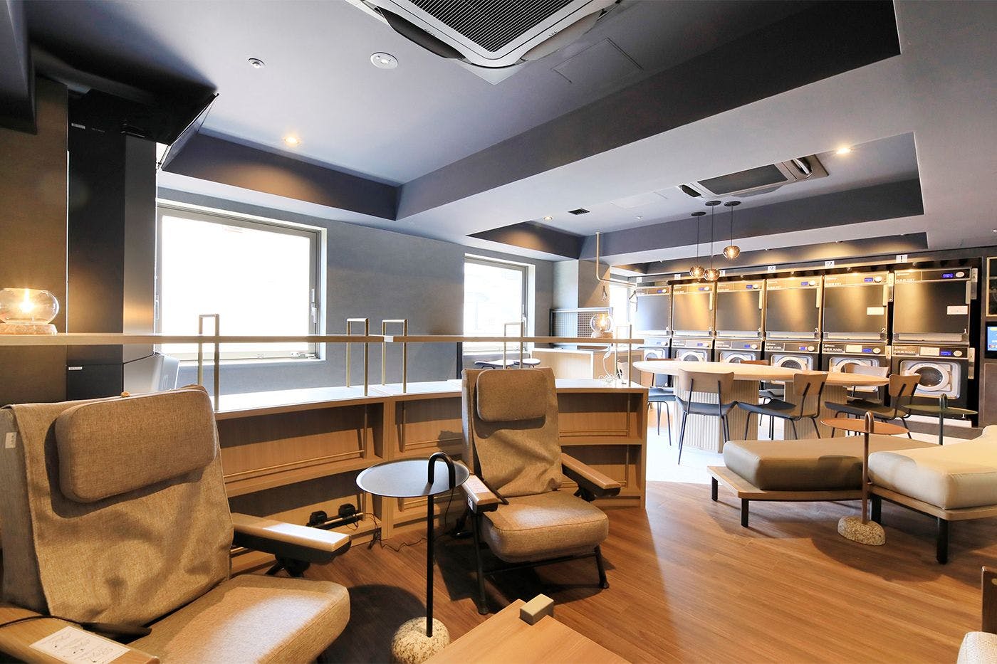 Ruang Laundry "AKARI"