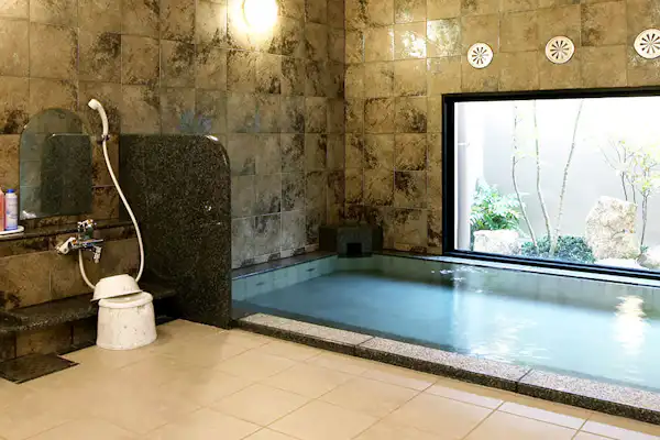 น้ำพุร้อน