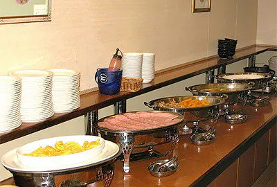 อาหารเช้าแบบบุฟเฟ่ต์