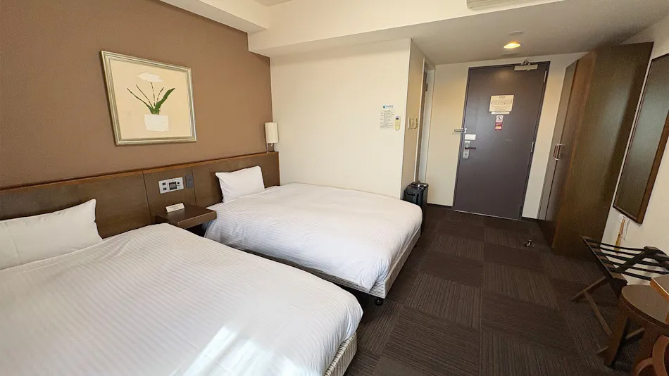 Hotel Route-Inn Nagoya Imaike Ekimae
