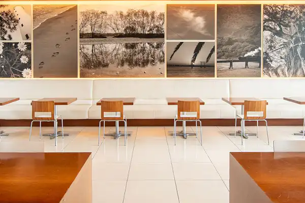 ภายในสิ่งอำนวยความสะดวก