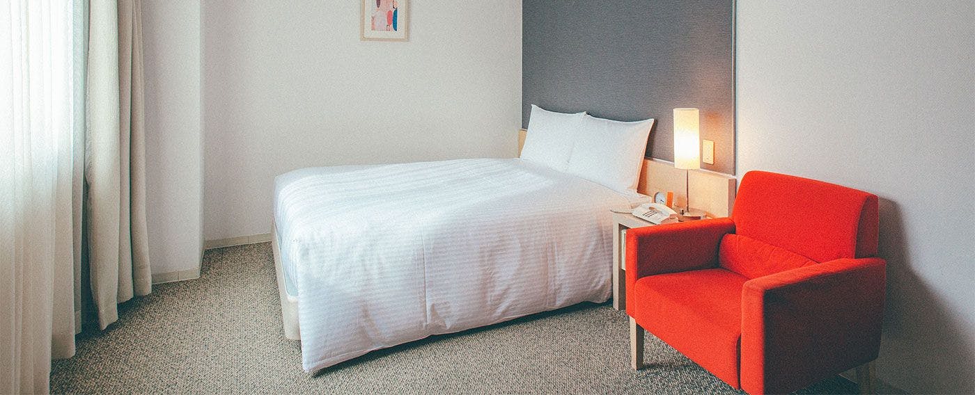 Hamilton Hotel - Red -