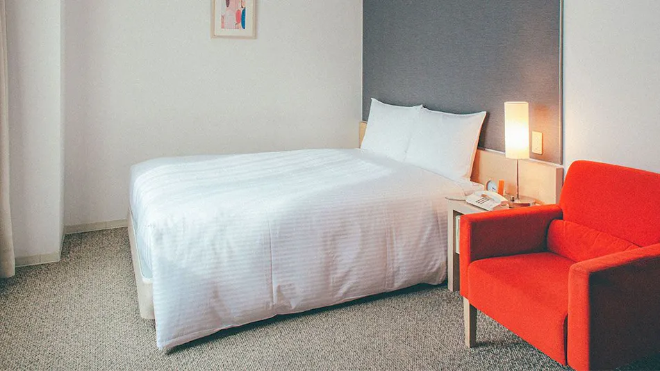 Hamilton Hotel - Red -