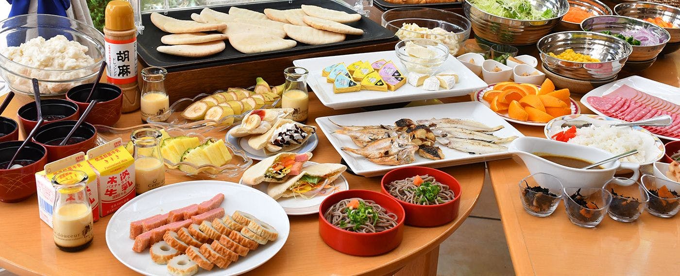 朝食バイキング