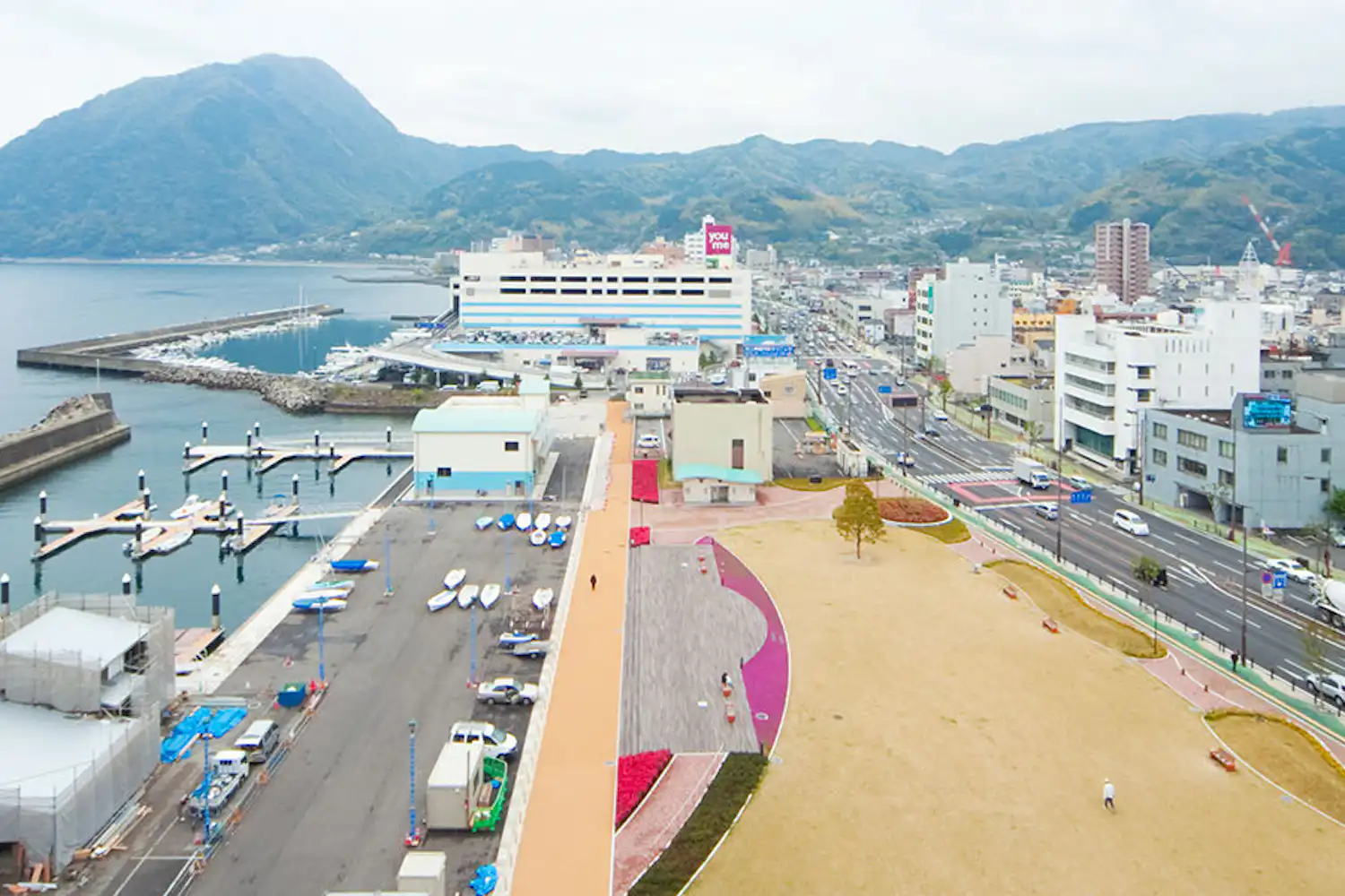 ทัศนียภาพโดยรอบ