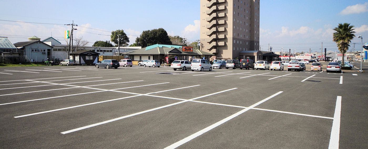 ที่จอดรถโรงแรม