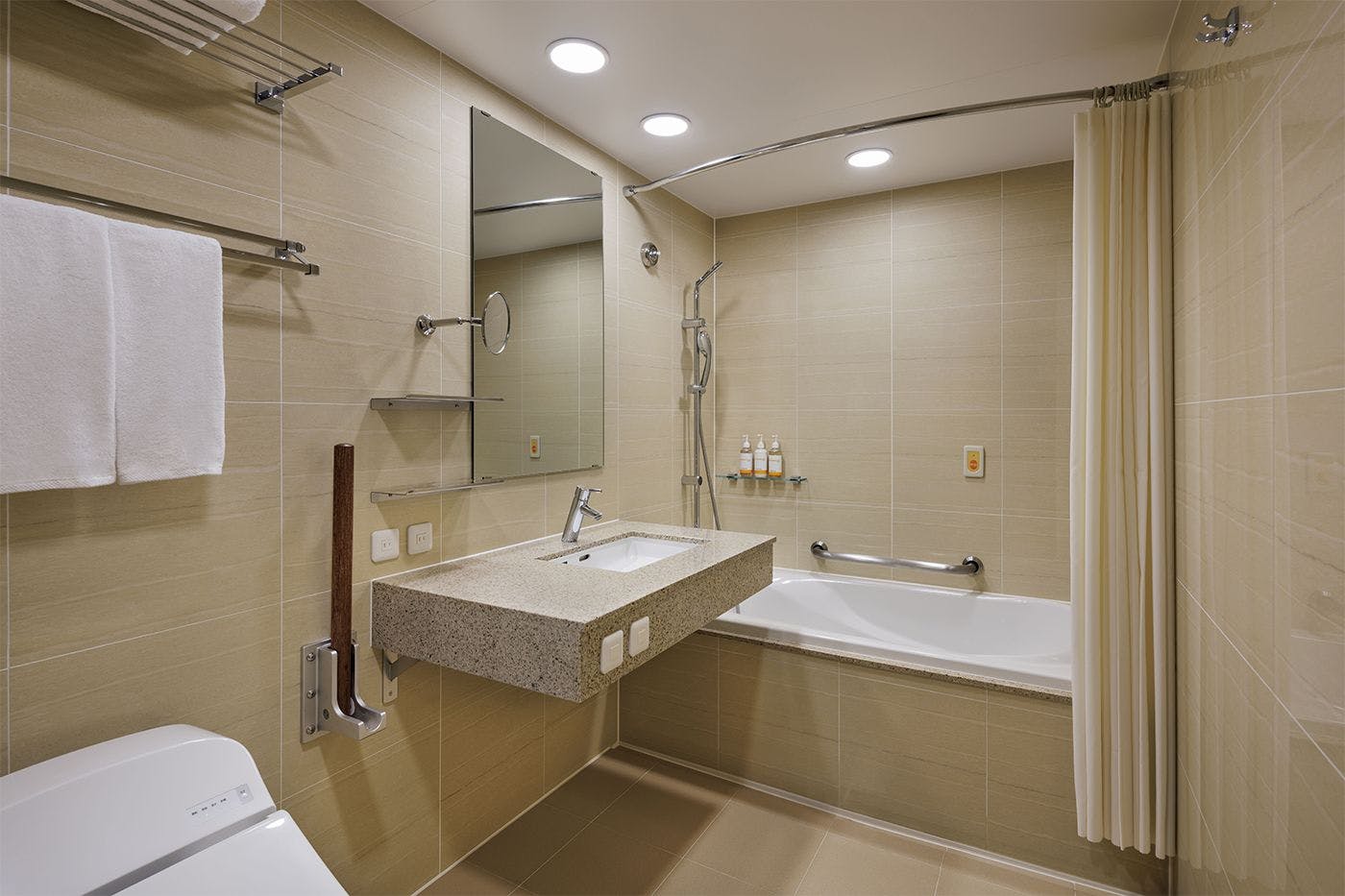 Four Points Flex by Sheraton Shin Osaka