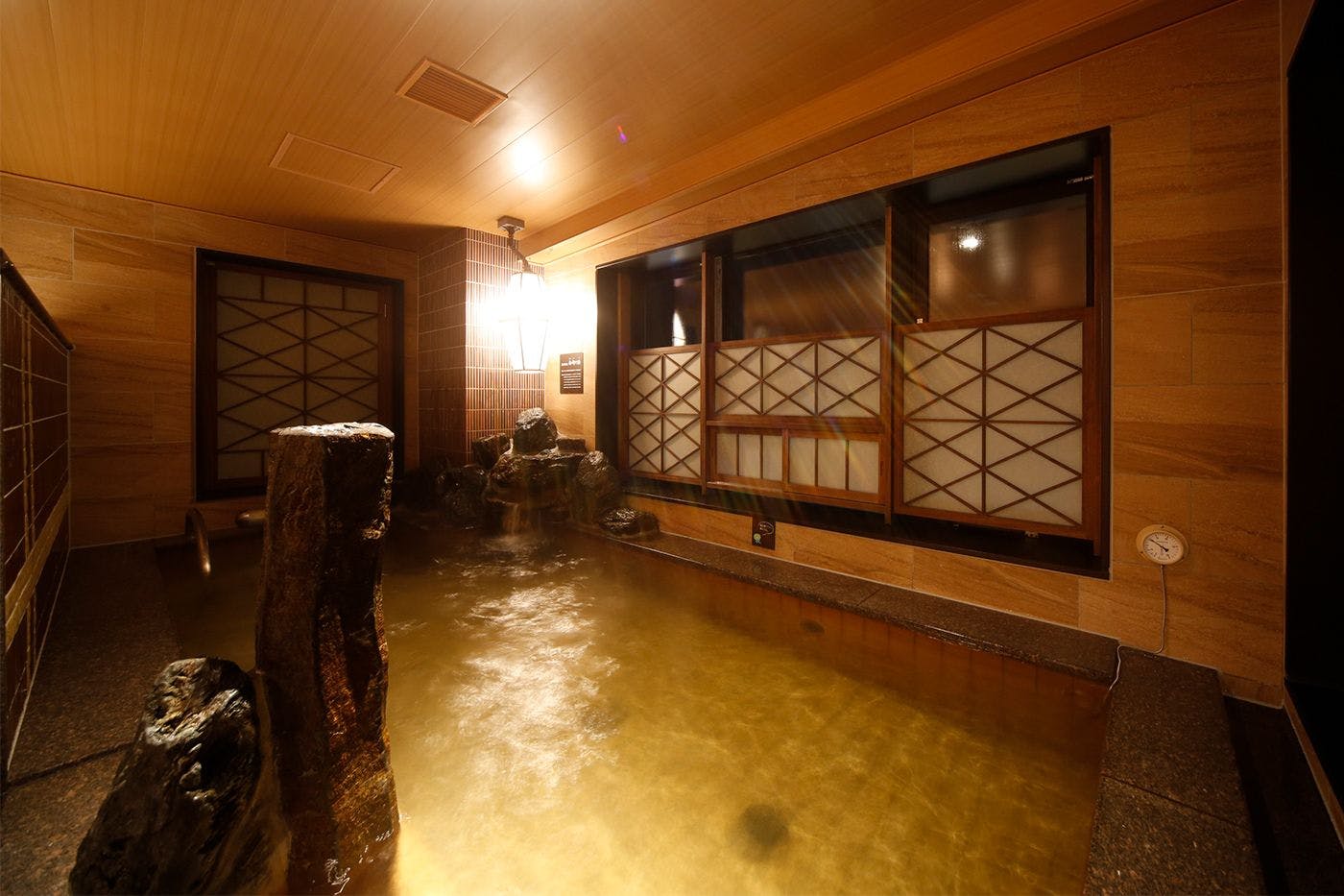 男女別天然温泉大浴場「南部の湯」