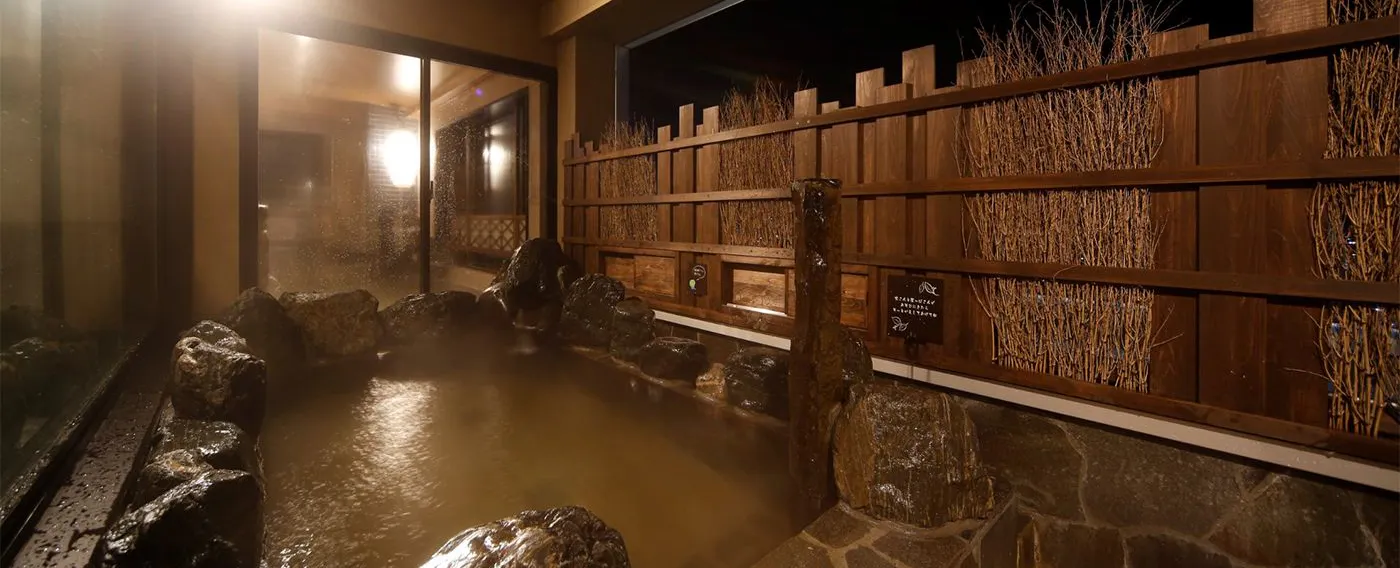 男女別天然温泉大浴場「南部の湯」