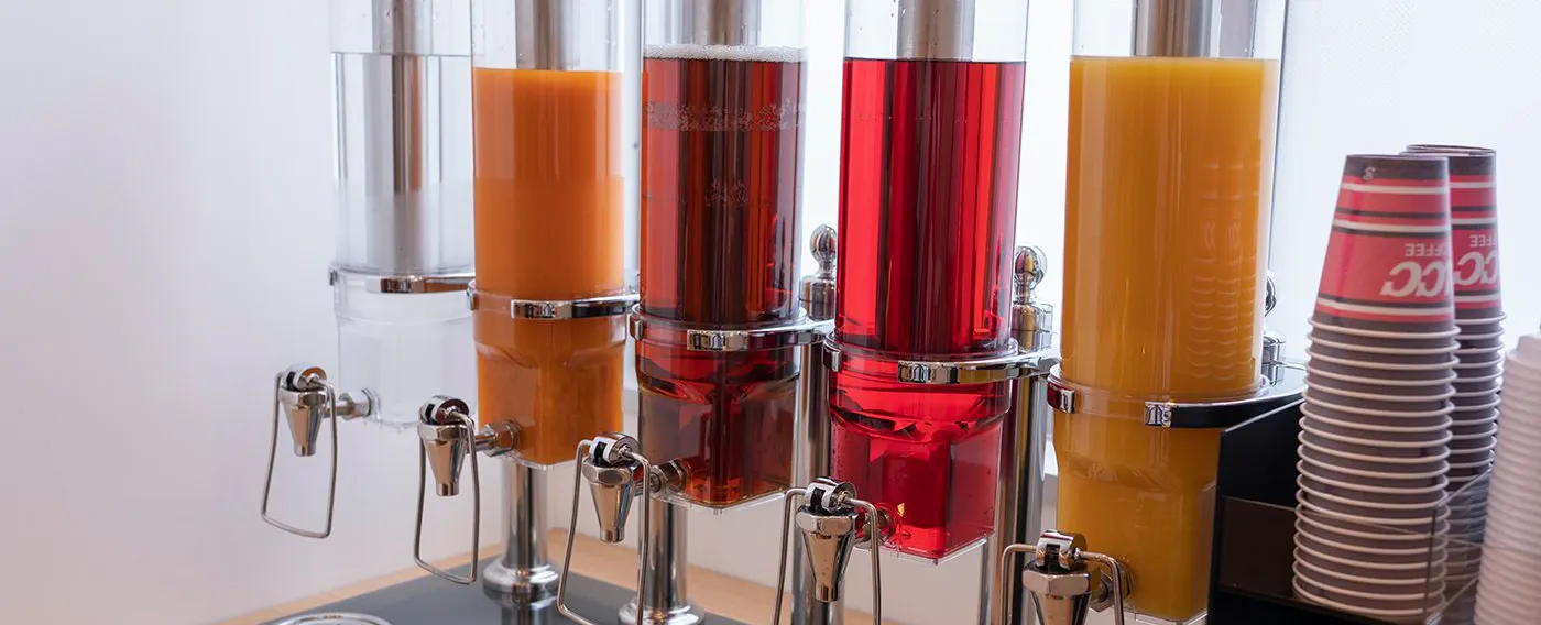 บุฟเฟ่ต์อาหารเช้า|เครื่องดื่มเสริมสุขภาพยอดนิยม ชาอู่หลง นม และอื่นๆ