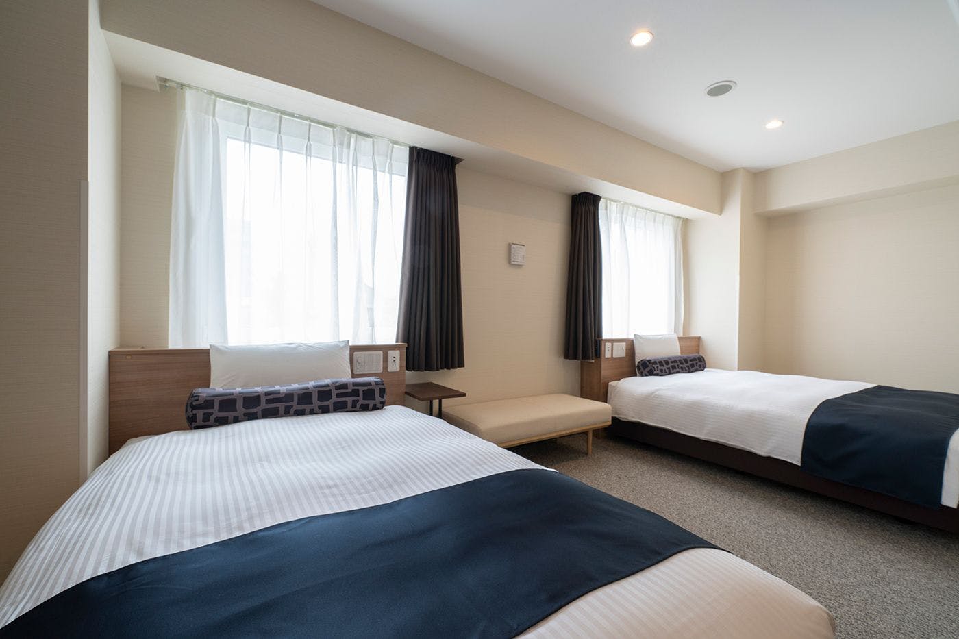 ยูนิเวอร์แซลทวิน｜28 ตารางเมตร