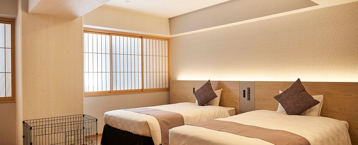 Menginap bersama anjing kesayangan anda