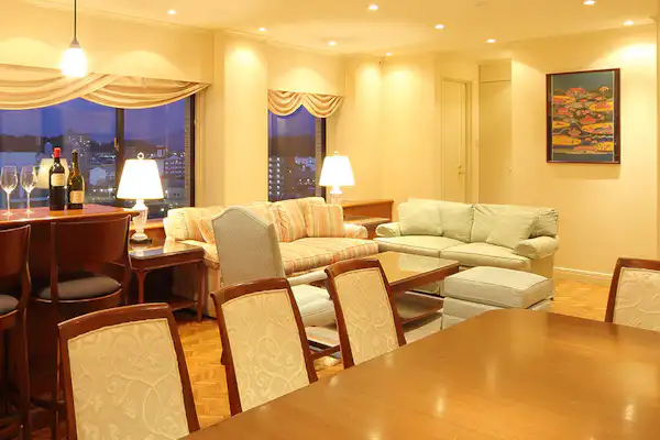 ห้องนั่งเล่นสวีท