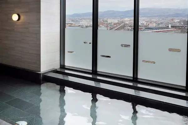 여성 전용 실내 목욕탕