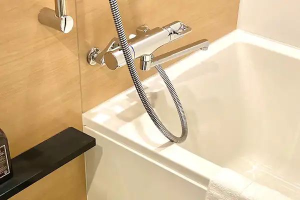 อ่างอาบน้ำ