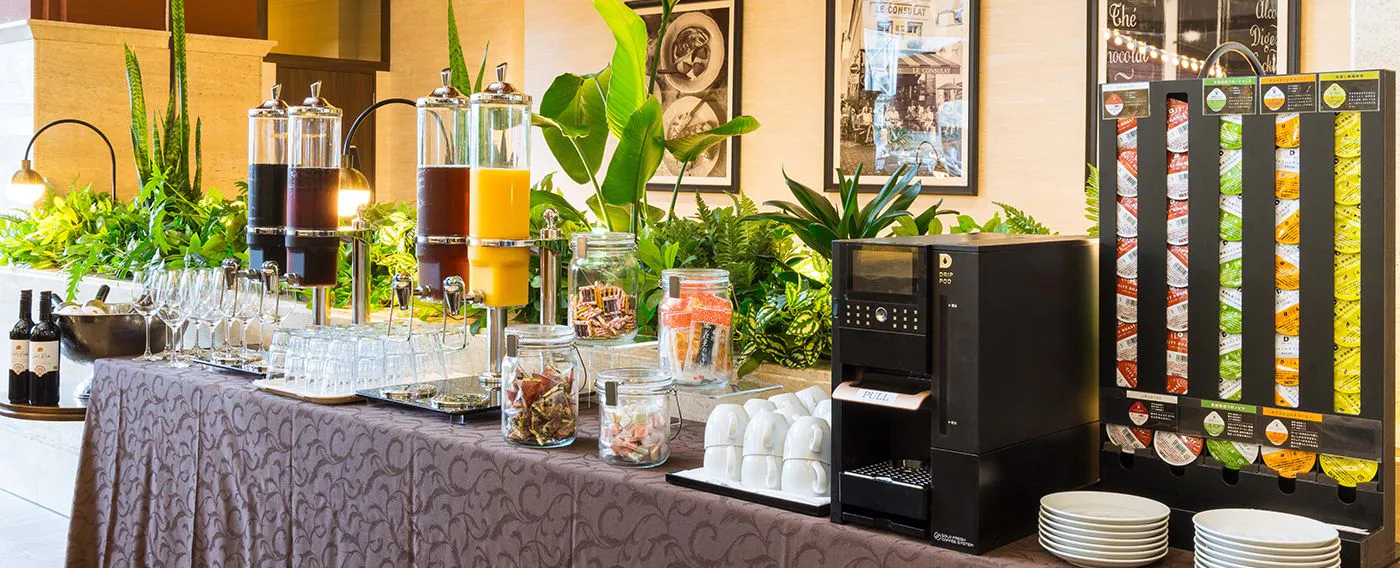 プレミアムラウンジ