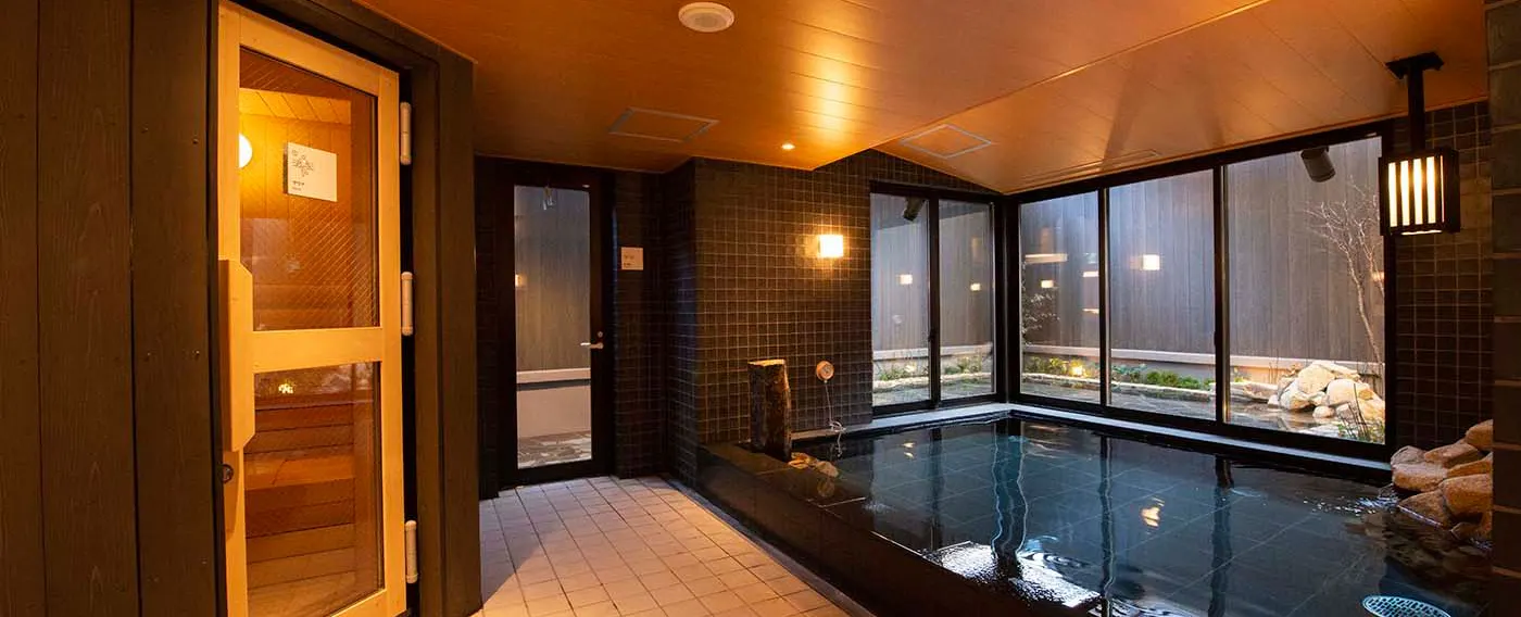 ห้องอาบน้ำรวม