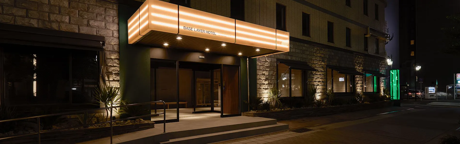 BASE LAYER HOTEL NAGOYANISHIKI