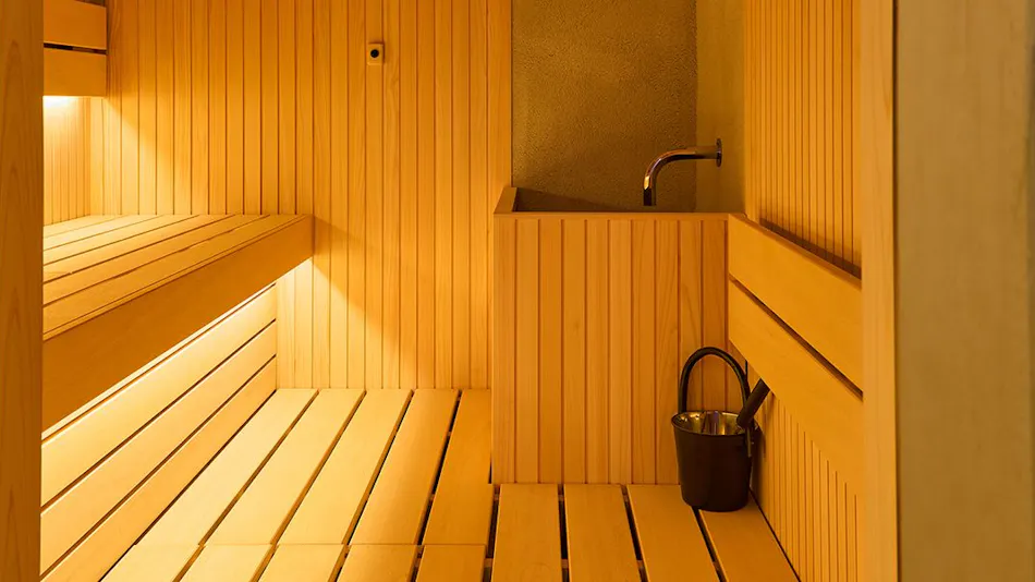 BASE LAYER HOTEL NAGOYANISHIKI