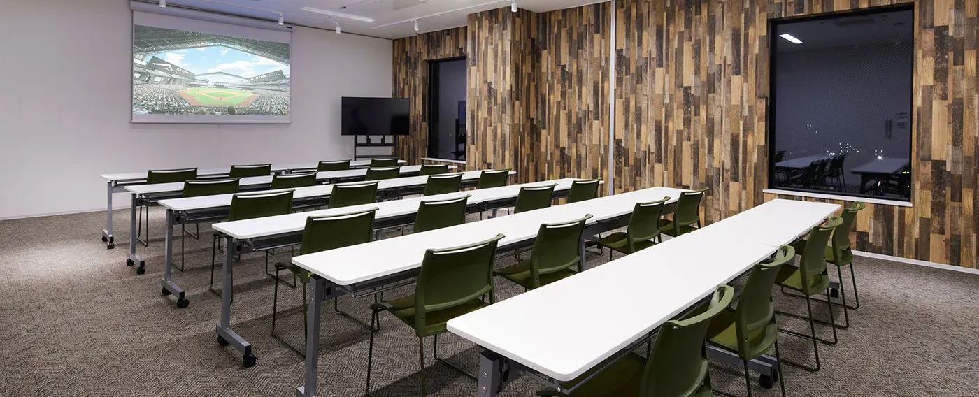 พื้นที่โคเวิร์กกิ้งและห้องประชุม