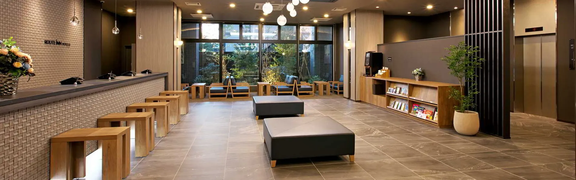 ホテルルートインGrand三沢-EAST COURT-