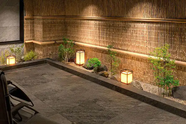 พื้นที่อาบอากาศภายนอก