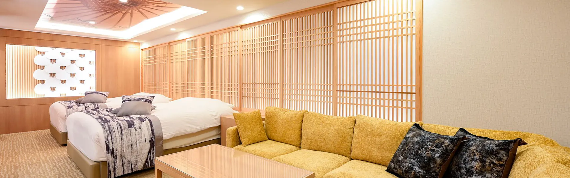 HOTEL みなと 新宿
