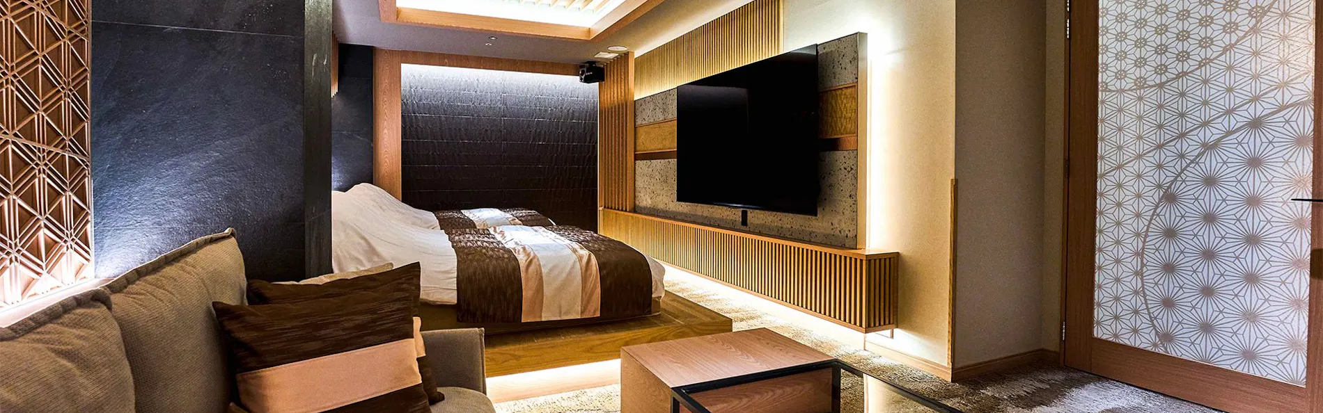 HOTELみなとTORANOMON