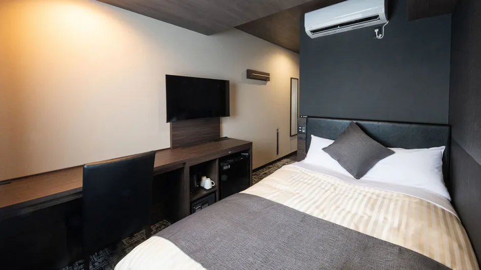 Hotel Kanraqu Premier Utsunomiya Station East Exit