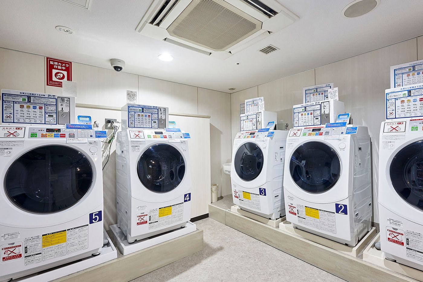 コインランドリー（6階）