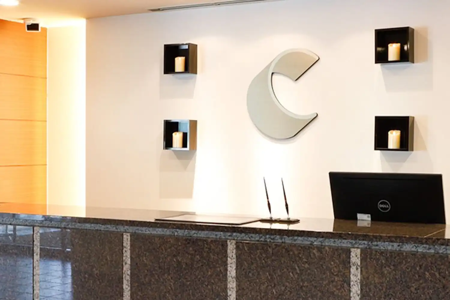 แผนกต้อนรับ