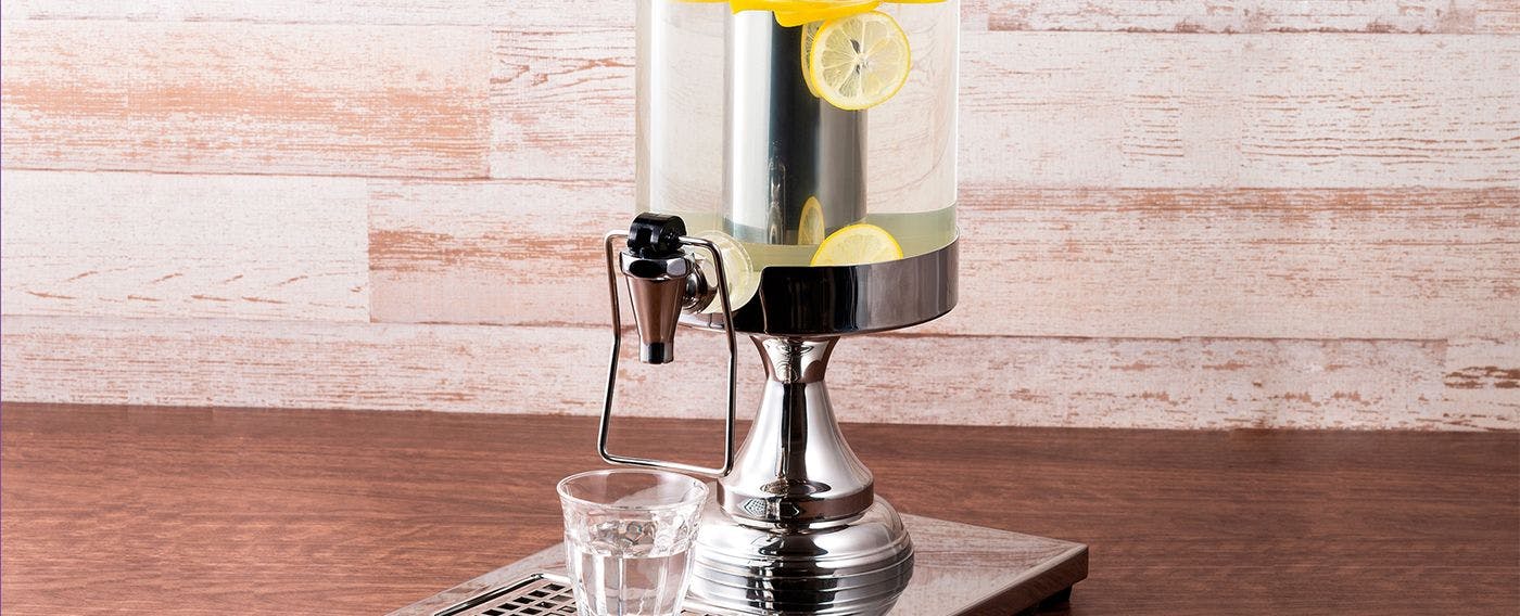 บริการเครื่องดื่มต้อนรับ