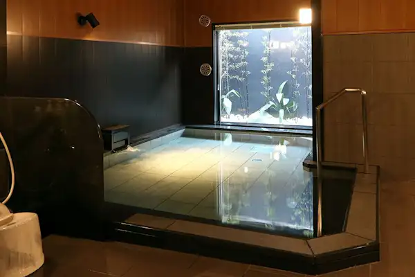 ห้องอาบน้ำรวม