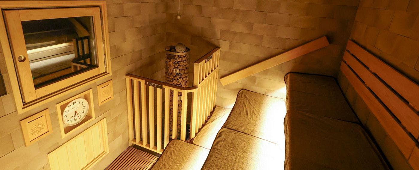 ซาวน่าออโต้โลลิว (มีพื้นที่กลางแจ้ง)