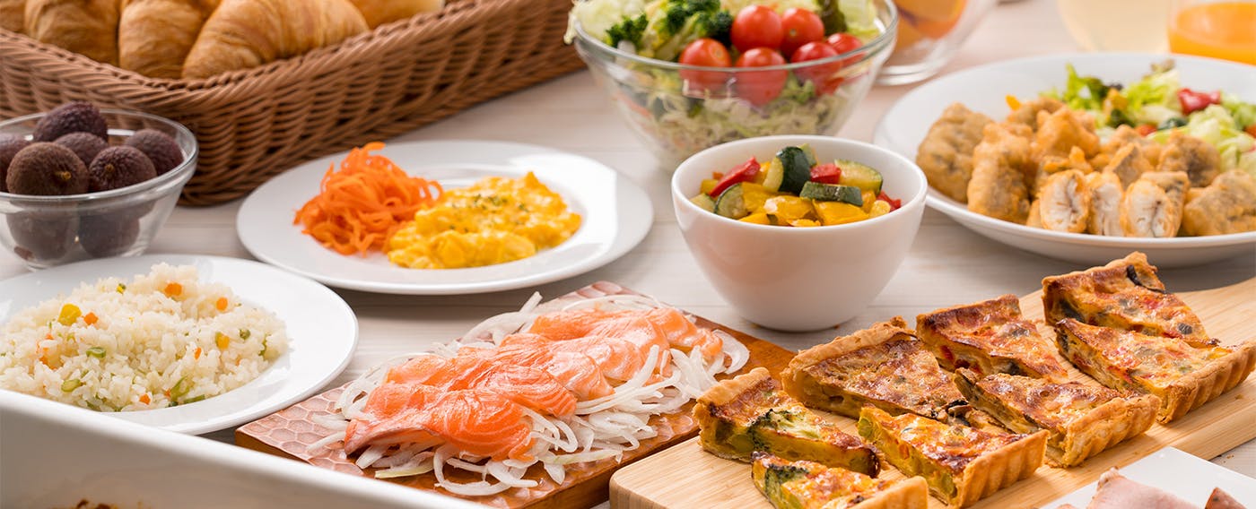 เริ่มต้นวันใหม่ด้วยบุฟเฟ่ต์อาหารเช้า