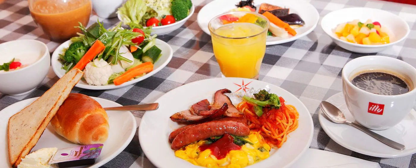 和洋朝食バイキング