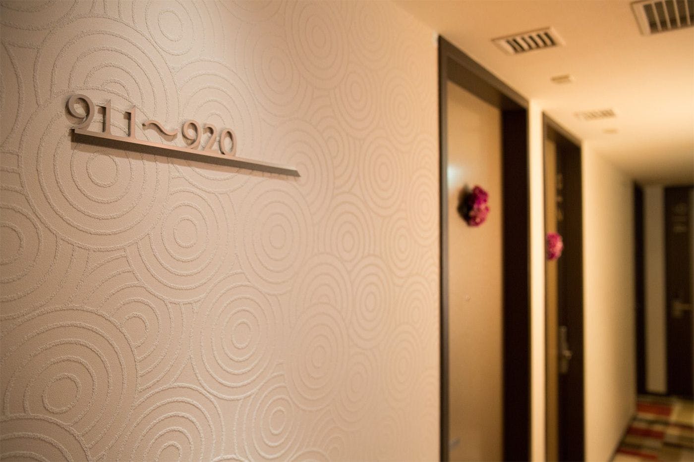 レディースフロア