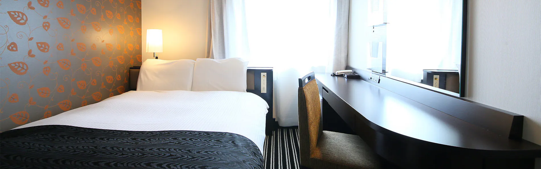 アパホテル〈新橋 虎ノ門〉