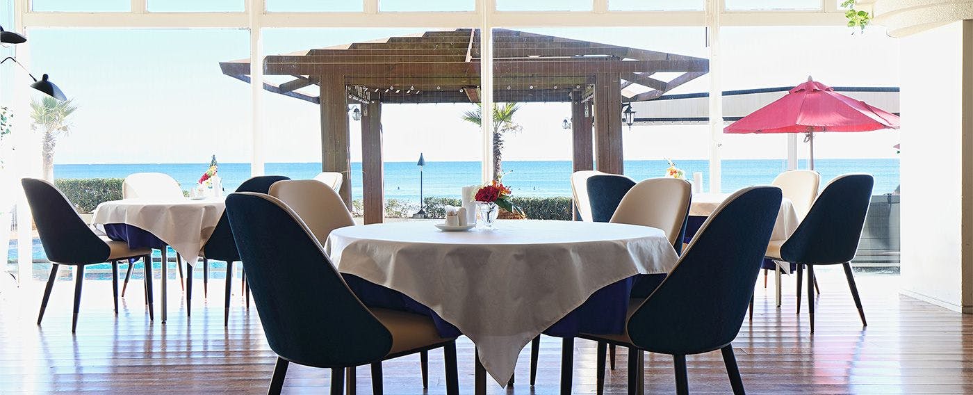 รีสอร์ทเขตร้อน