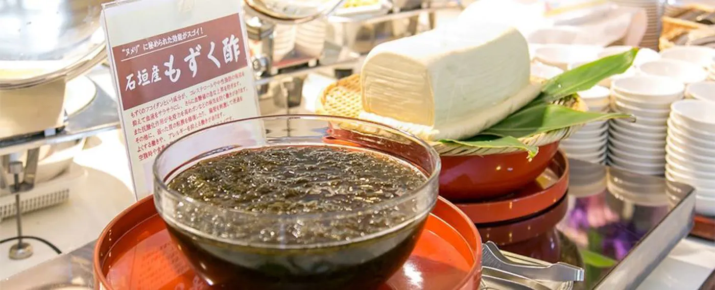 สาหร่ายโมซึกจากเกาะอิชิกากิ