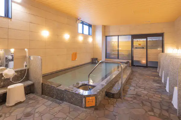 ห้องอาบน้ำรวม