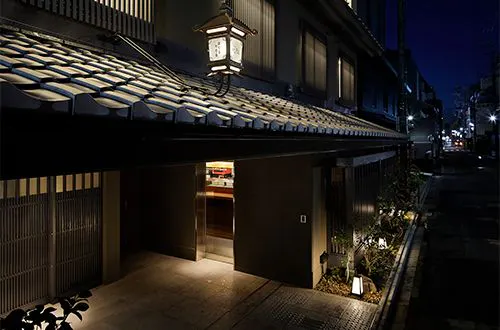 ภายนอกอาคาร