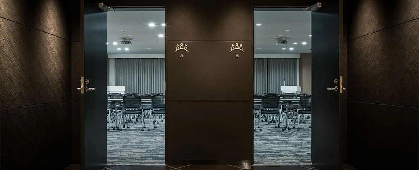 ห้องประชุม (ชั้น 2 / มีค่าใช้จ่าย / รองรับสูงสุด 40 คน)