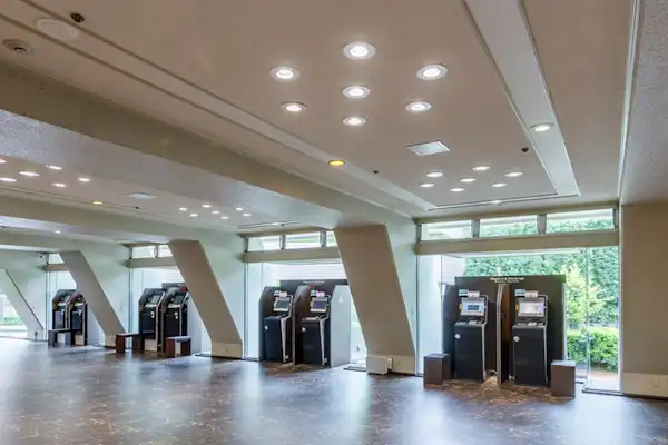 ทางเข้า