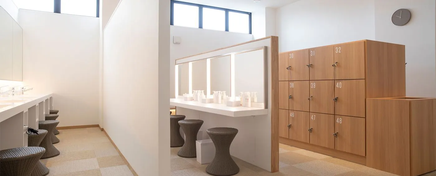 ห้องเปลี่ยนเสื้อผ้า